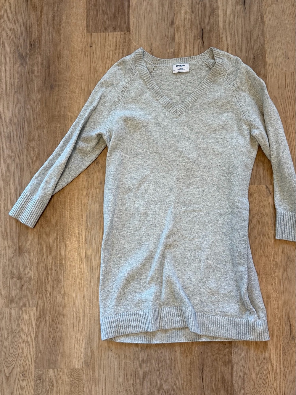 Old Navy SoSoft V-Neck Tunic Sweater Gray XL Petite Lightweight Knit